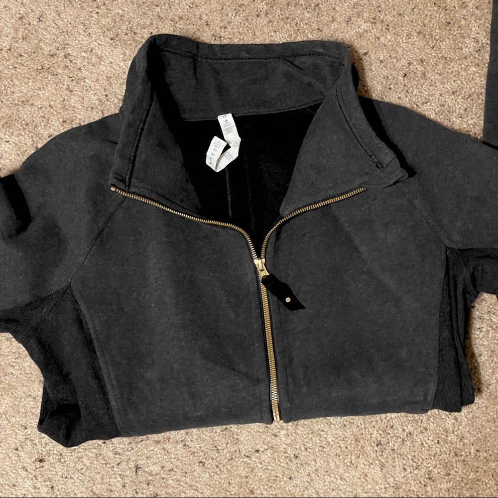 Lululemon jacket
